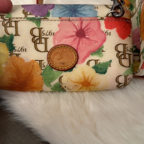 DOONEY & BOURKE JANINE LEATHER SATCHEL & MATCHING ACCESSORIES-FLORAL PRINT - Picture 6 of 17